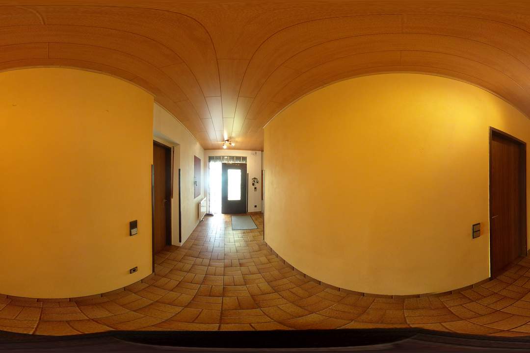 Charmantes Einfamilienhaus mit großem Garten und Potenzial