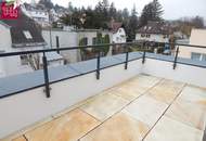 Villa mit Pool, voll unterkellert – mit Top-Ausstattung