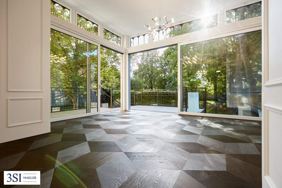 Zeitlose Eleganz in historischem Ambiente! Exklusive Wohnung in prunkvoller Stadtvilla!