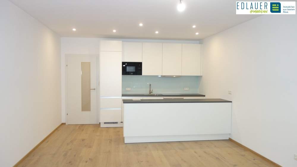 ERSTBEZUG MIETWOHNUG IN TOP LAGE!