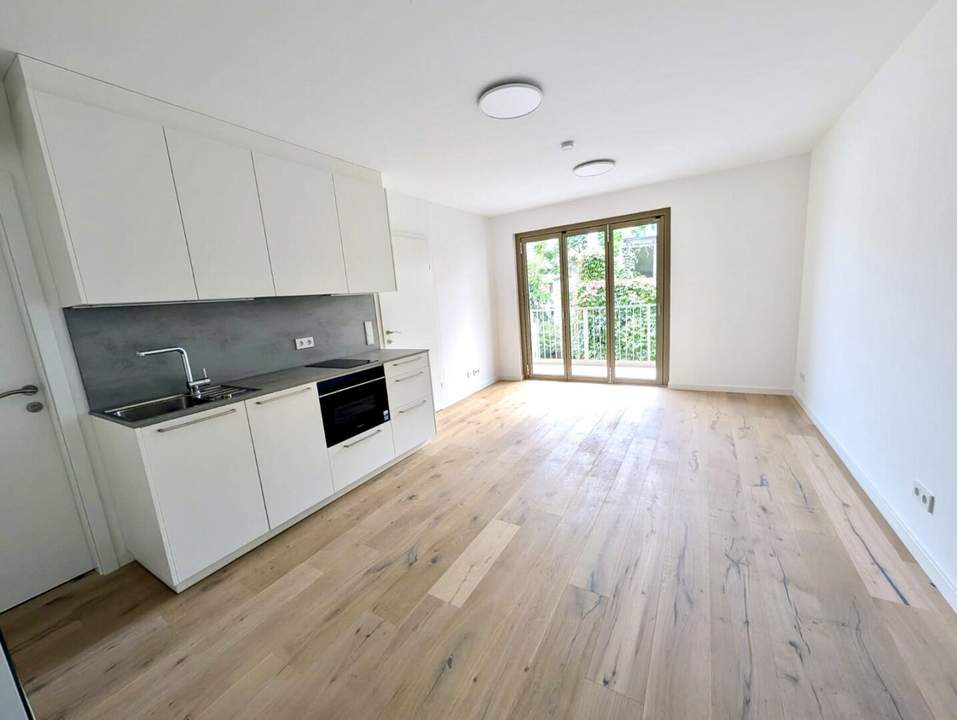 ERSTBEZUG - ENTZÜCKENDE 2-ZIMMER-WOHNUNG MIT SÜD-WEST BALKON