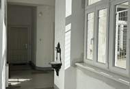 Sofort einziehen - sehr gepflegte, hofseitige 2-Zimmer Wohnung!