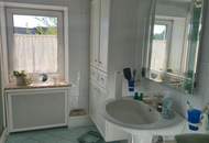 Wunderschöner Dreikanthof in Ruhelage mit Reithalle