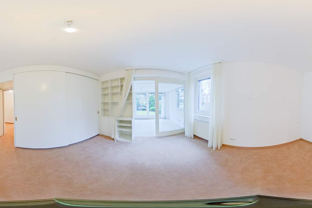 Himmlisch wohnen an der Himmelhofwiese: 5/6 Zimmer Gartenresidenz in Ober St. Veit