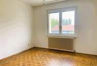 Freistehender Bungalow auf großem Grundstück!