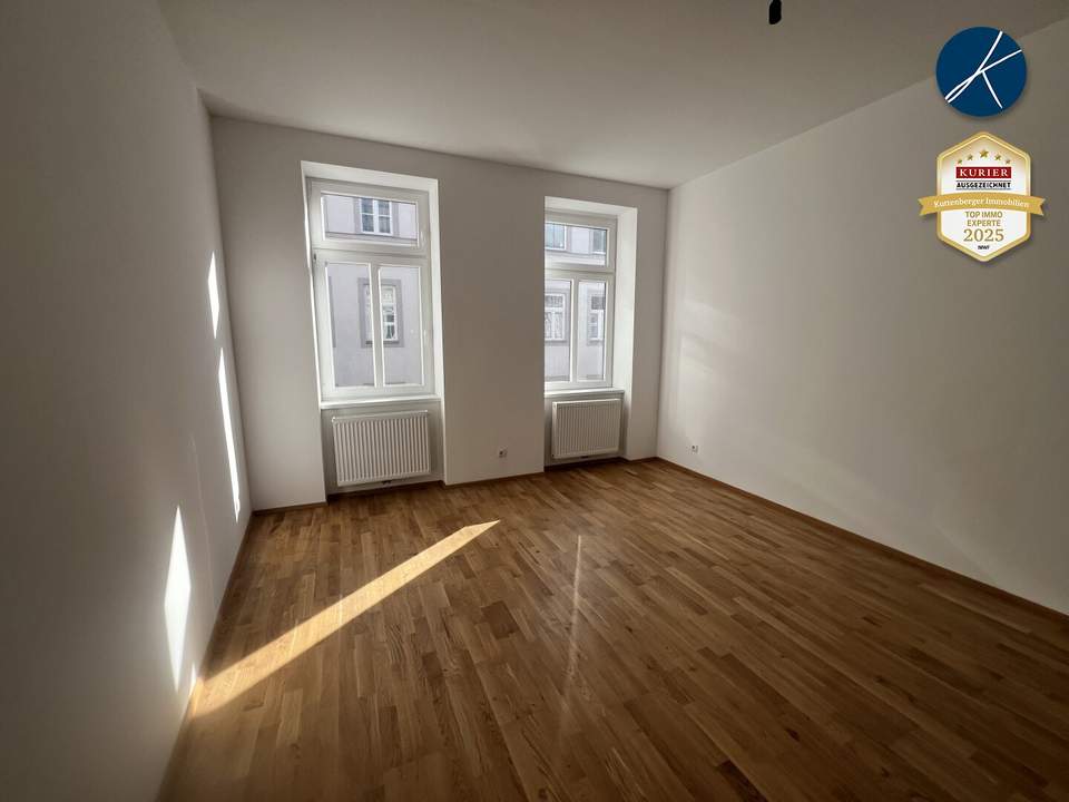Sanierter Erstbezug: 3 Zimmer-Altbau im beliebten Reindorfviertel