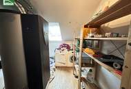 Stilvolle Dachgeschoss-Maisonette mit 3,5 Zimmern, riesiger Terrasse und WG-Eignung nahe U6 Nußdorfer Straße!
