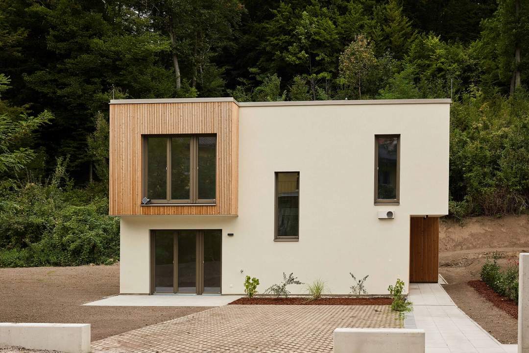 SAGENHAFT - Nachhaltiges Massivholz-Einfamilienhaus