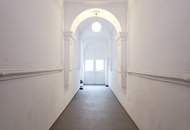 ++ Gepflegte Altbauwohnung in zentraler Lage ++ 2023 komplett saniert + Sonniges Eckwohnzimmer + U-Bahn-Nähe