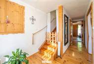 Traumhaftes Einfamilienhaus in sonniger Grünlage | Großer Garten | Pool | Terrasse &amp; Balkon | Doppelcarport &amp; Garage!
