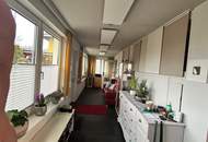 Top ausgestatteter Bungalow mit Traumgarten in ruhiger Lage
