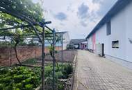 2-Familienhaus mit großem Garten in Ruhelage – ideal für Großfamilien