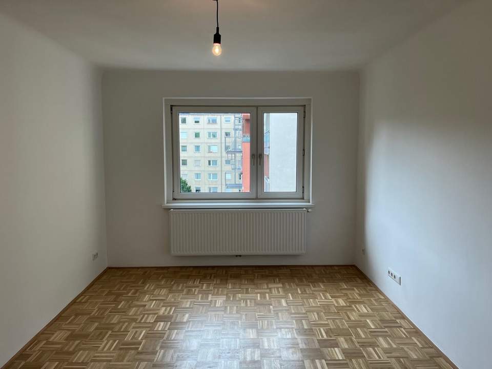 Leithastraße - hofseitiger 2 Zimmer Neubau im 4. Liftstock