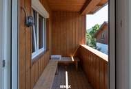 Dachgeschosswohnung mit Loggia und herrlichem Bergblick !