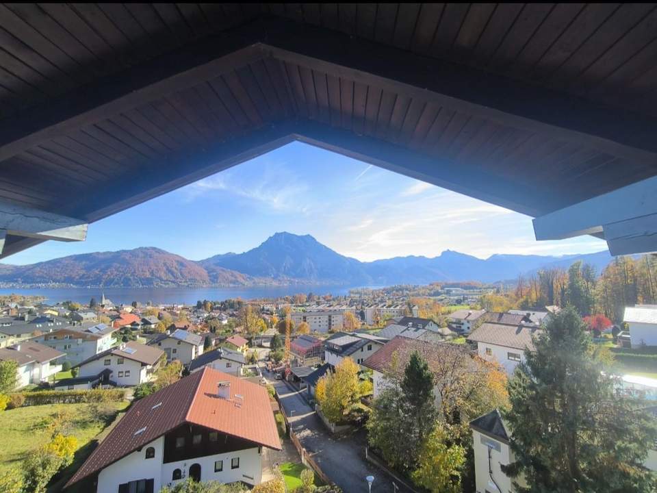 Vermietete Mansardenwohnung mit beeindruckendem See- u. Gebirgsblick