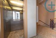 XXL Altbau: drei Eingänge - unzählige Möglichkeiten