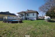 Großzügiges Einfamilienhaus mit Garten, Loggia und Sanierungspotenzial