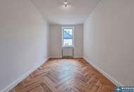 BALKONWOHNUNG im 4. Obergeschoß! Hochwertig sanierter 3-Zimmer-Stilaltbau