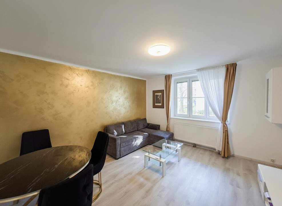 3D-Tour! GROSSARTIGE 2-ZIMMER WOHNUNG BEIM BAHNHOF HÜTTELDORF!