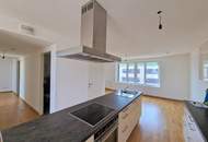 Moderne 3 Zimmer Wohnung ++ große Loggia ++ Gym ++ 7.OG