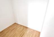 Aktion! Großstadt draußen, Grünidylle drinnen! Seltenheit! Perfekte Gartenwohnung - Hier will ich leben! Traumhaft saniertes Altbauhaus + Hofseitige Terrasse und Garten + Tolle Infrastruktur und Anbindung + Lebensqualität! Jetzt zugreifen!