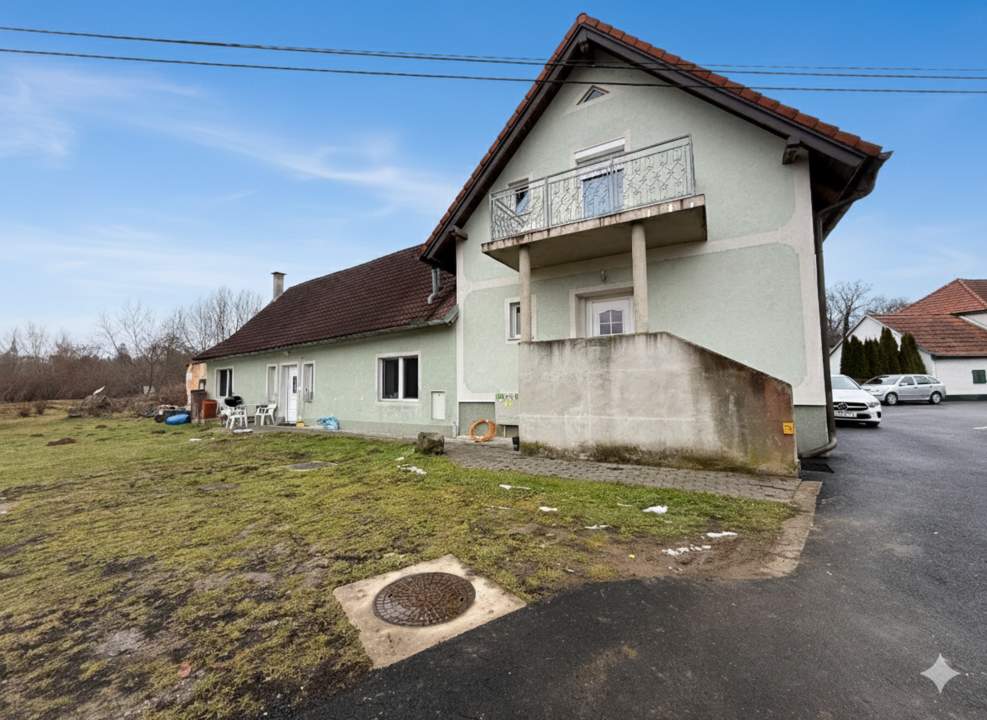Hier können Sie sich verwirklichen: Großzügiges Familienidyll mit 2.249m² Grünfläche in Bestlage