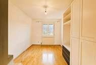 Komplett möblierte 3-Zimmer-Wohnung mit sonniger Loggia und Gebirgsblick