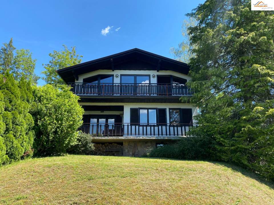 Wohnhaus mit unverbaubarem Fernblick – Wohnen, wo andere Urlaub machen