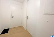 Ab 01.03 - 18.Stock- 2-Zimmer-Wohnung mit Loggia!