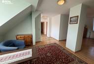 Einmalige Gelegenheit - Jahrhundertwendehaus mit großem Garten