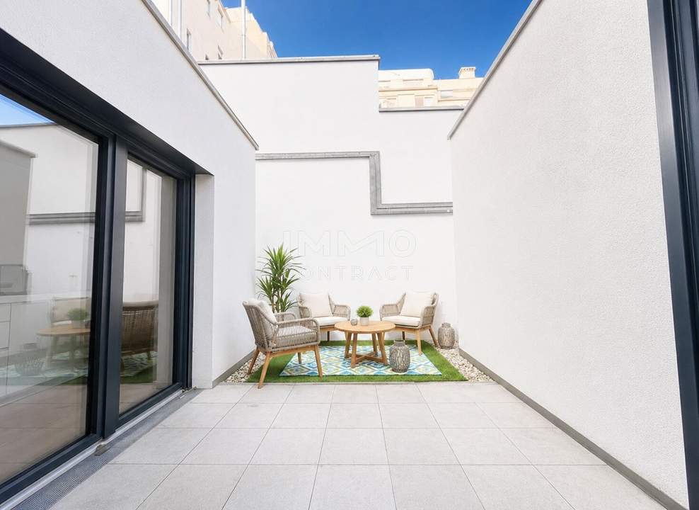 Urbanes Townhouse-Juwel mit privatem Atrium in begehrter Ottakringer Ruhelage