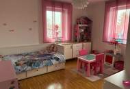 Exklusives Wohnensemble mit Einfamilienhaus und Bungalow – Wohnen auf höchstem Niveau in idyllischer Lage