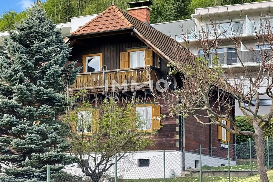 GÜNSTIGE GELEGENHEIT: SANIERUNGSBEDÜRFTIGES HOLZBLOCKHAUS UM NUR € 175.000,-- IN SEHR GUTER LAGE, Haus-kauf, 175.000,€, 8605 Bruck-Mürzzuschlag