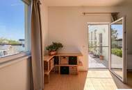 Weinort Mörbisch - teilweise Blick auf den Neusiedler See