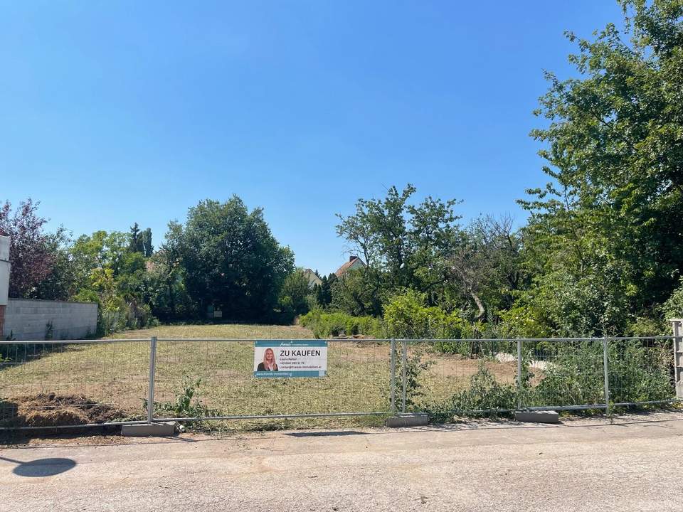 SÜDSEITIGES BAUGRUNDSTÜCK Bauklasse II