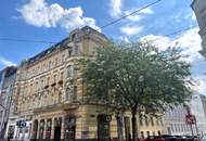 Nur ca. € 3.900 pro m² - 3 Zimmer DG-Wohnung - 2 Gehminuten zur U3 Station Johnstraße