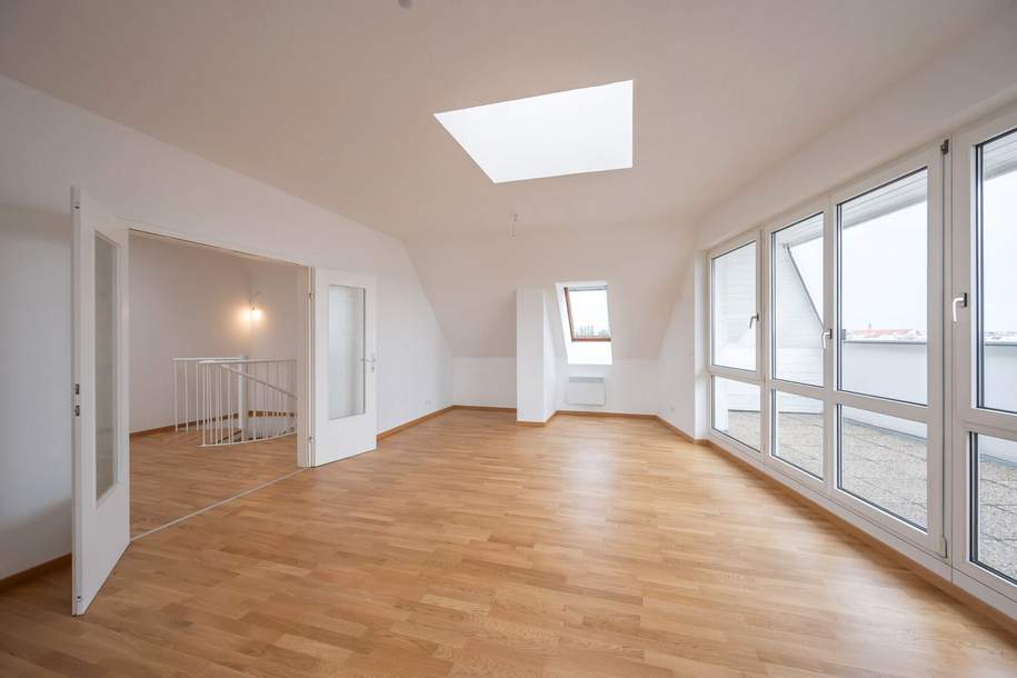 Sanierte Dachgeschoss Maisonette Wohnung mit 2 Terrassen inkl. 2 Stapelparker / ab sofort verfügbar, Wohnung-miete, 1.690,00,€, 1170 Wien 17., Hernals