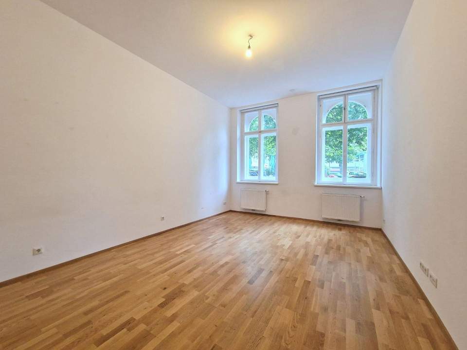 Gepflegte Altbauwohnung in urbaner Lage am Bennoplatz!
