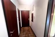 "Wohnung mit Balkon und Parkplatz"