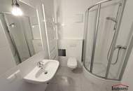 UNBEFRISTET - Helle, sanierte 2-Zimmerwohnung mit schönem Ausblick!