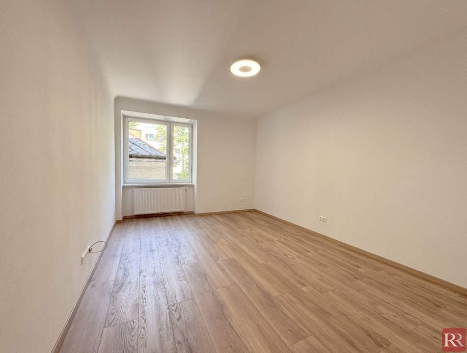 Vollsanierte 2-Zimmer Wohnung Nähe Schloss Schönbrunn