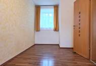 saniertes Einfamilienhaus mit großem Stadel und Garten