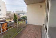 Helle 3-Zimmer-Wohnung mit Loggia und Garagenplatz – Baujahr 1997