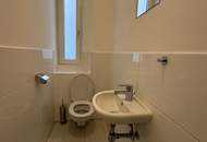 AKH-NÄHE, LAZARETTGASSE, sonnige 68 m2 Altbau, 2 Zimmer, Wohnküche, Wannenbad, Parketten, SAT/TV, 3. Liftstock, MED-UNI-Wien