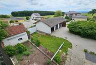 Großes Wohnhaus/Sacherl mit Garagen