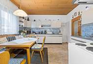 "gepflegtes Wohnhaus mit teilbarem Grundstück!"