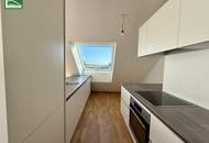 Charmante 3-Zimmer Dachgeschosswohnung inkl. Einbauküche und zwei Terrassen! Ab Juli!