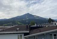 Sonnige Dachgeschosswohnung mit Kaiser & Hornblick in ruhiger zentrumsnaher Lage