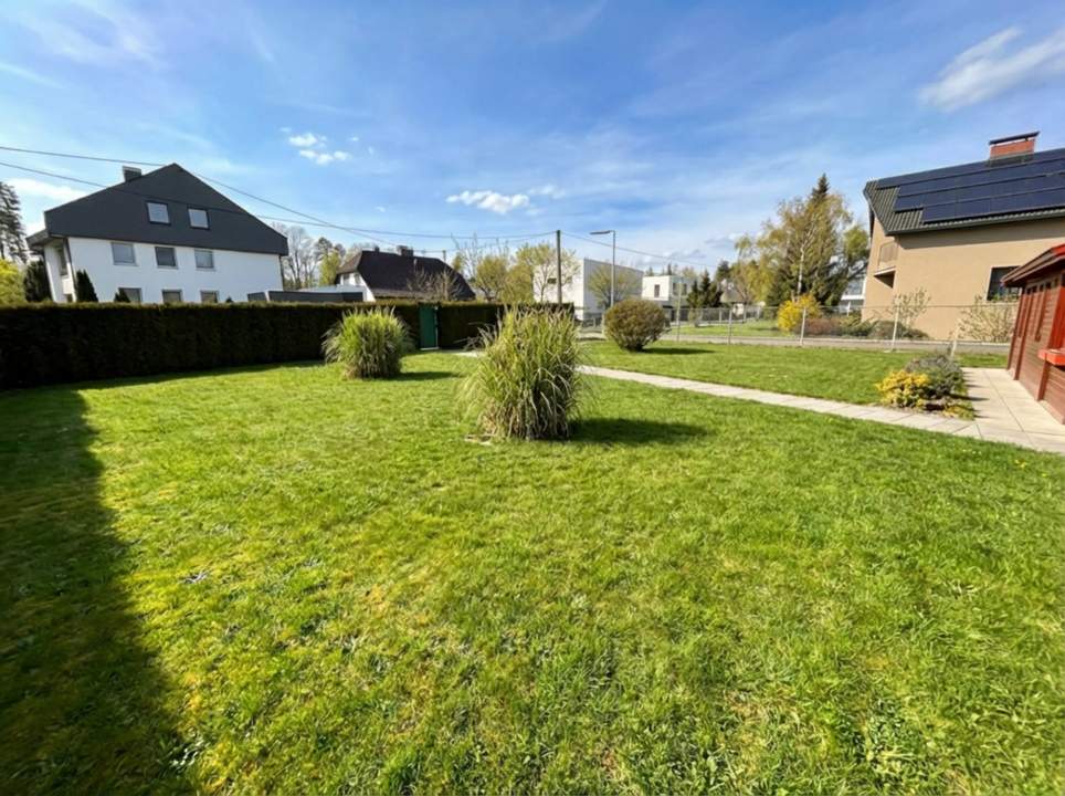 Grundstück in Top Lage (Doppelhaus möglich)