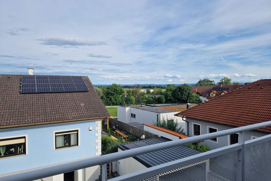 LICHTDURCHFLUTETE TERRASSENWOHNUNG MIT TOLLEM AUSBLICK - PROVISIONSFREI, Wohnung-miete, 1.047,64,€, 3470 Tulln